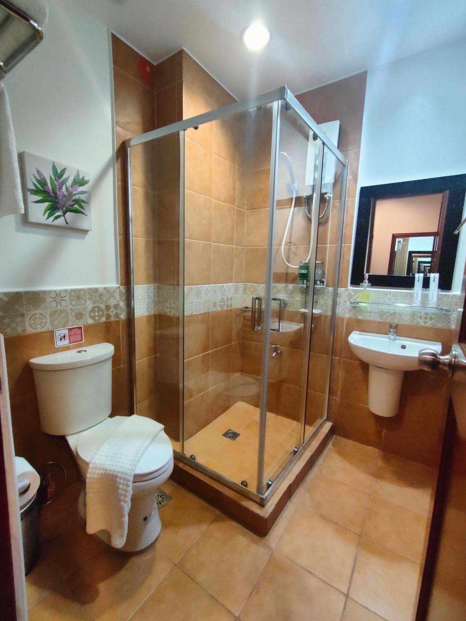 Lavie Hotel Віган Екстер'єр фото