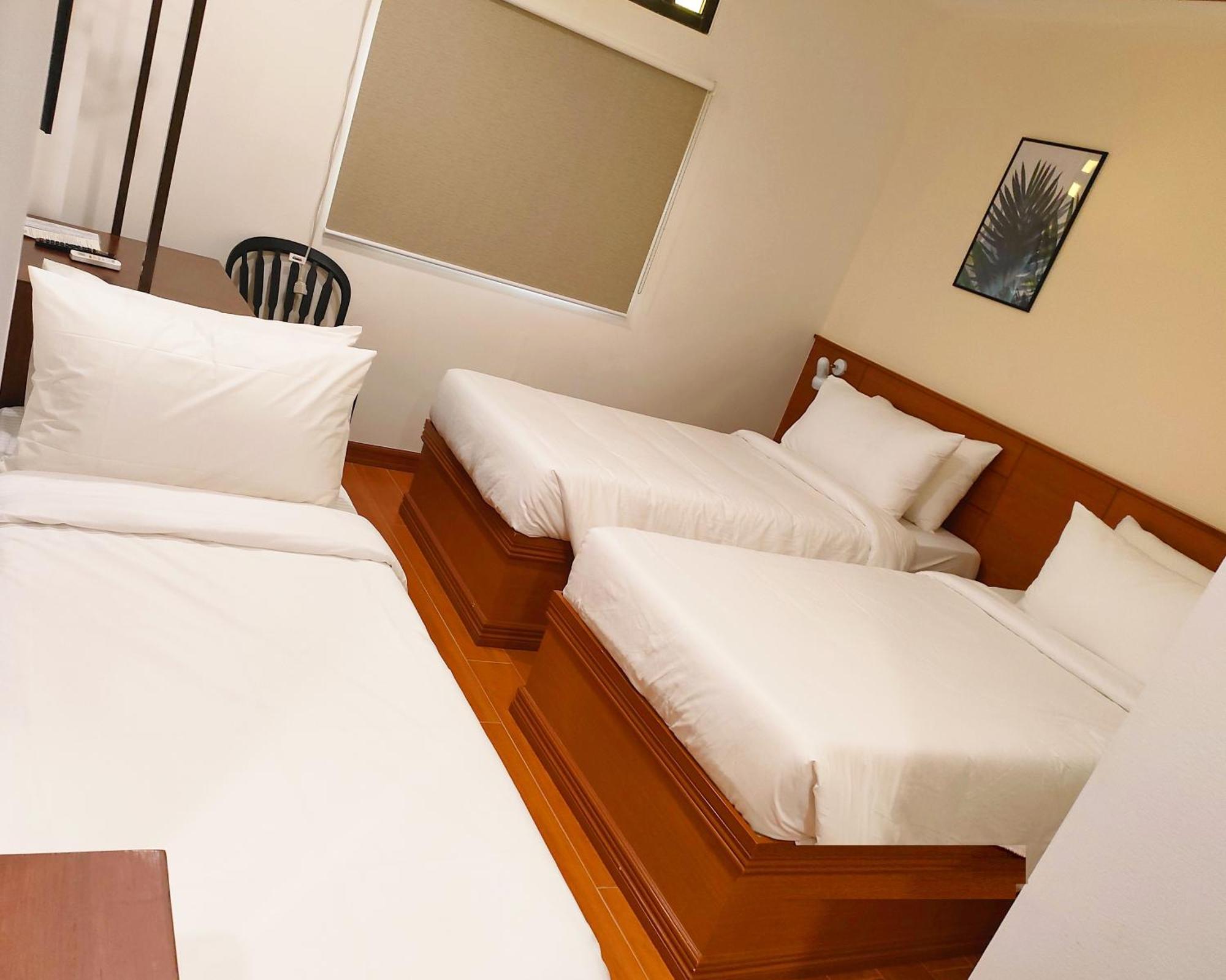 Lavie Hotel Віган Екстер'єр фото